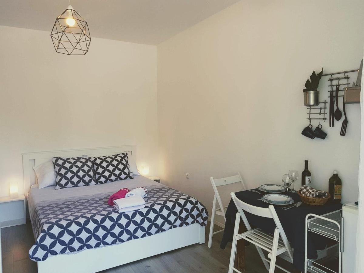 Apartmani Elena 马林斯卡 外观 照片